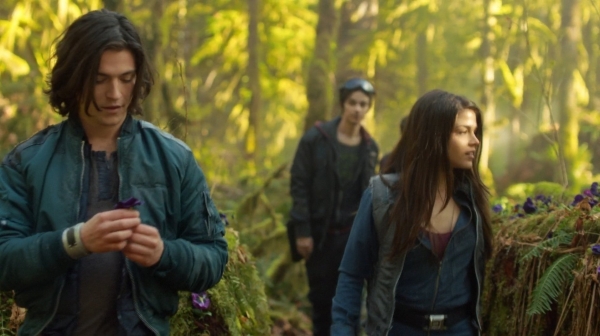 The 100 Season One Episode One Pilot Captures-1640
