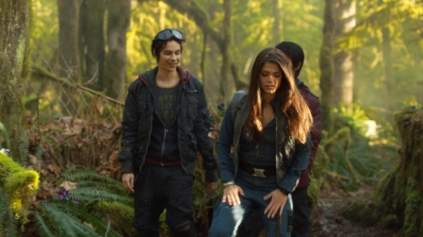 The 100 Season One Episode One Pilot Captures-1631
