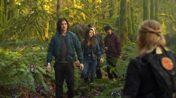 The 100 Season One Episode One Pilot Captures-1617
