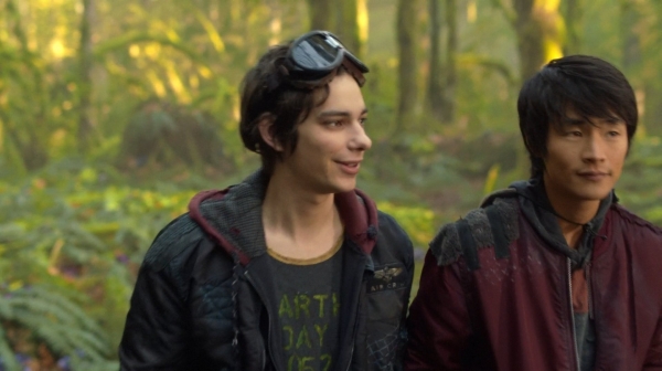 The 100 Season One Episode One Pilot Captures-1597
