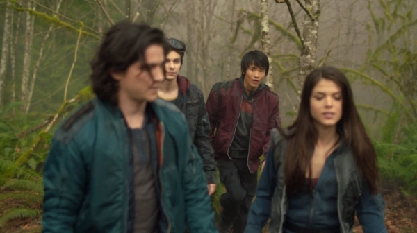 The 100 Season One Episode One Pilot Captures-1595
