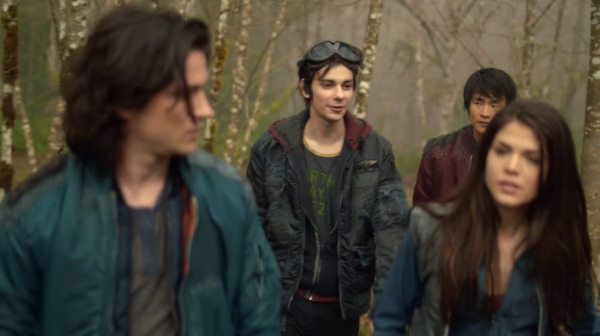 The 100 Season One Episode One Pilot Captures-1592

