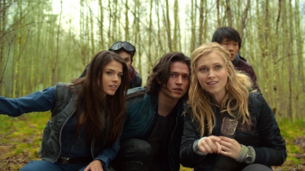 The 100 Season One Episode One Pilot Captures-1579
