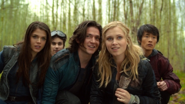 The 100 Season One Episode One Pilot Captures-1570
