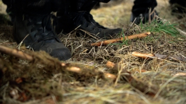 The 100 Season One Episode One Pilot Captures-1560
