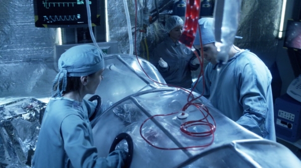 The 100 Season One Episode One Pilot Captures-1543
